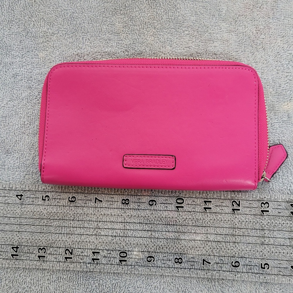 Vera Bradley Pink Faux Leather Zip Around Wallet‎ Geometric Interior Organizer